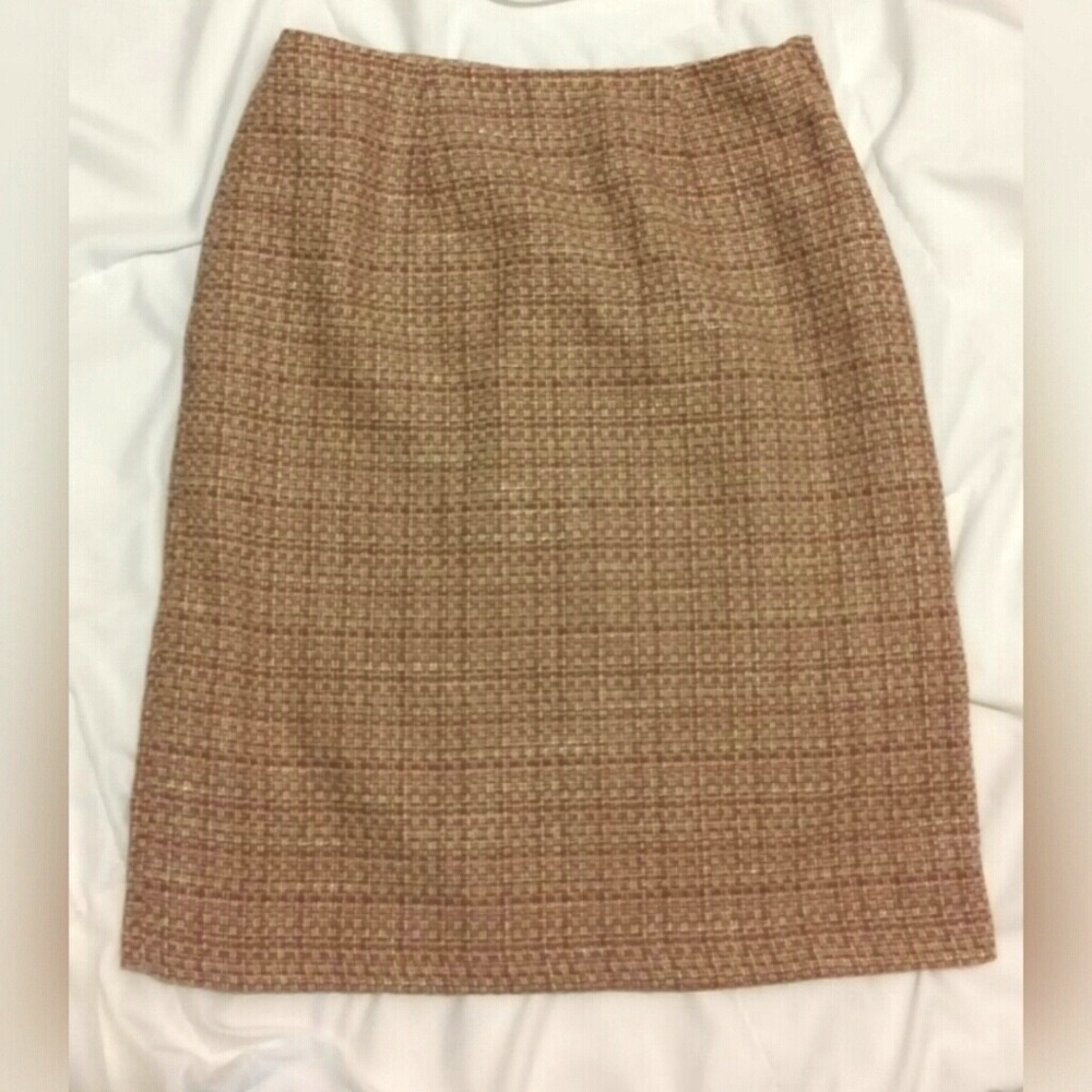 Villager Tweed Skirt